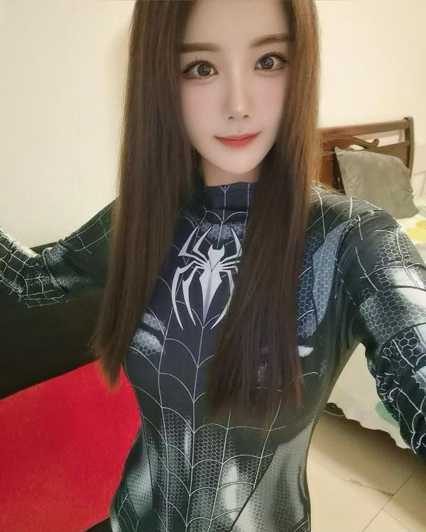 南山性感美乳绾绾