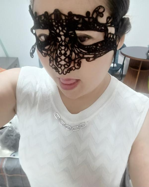 温柔性价比骚熟女