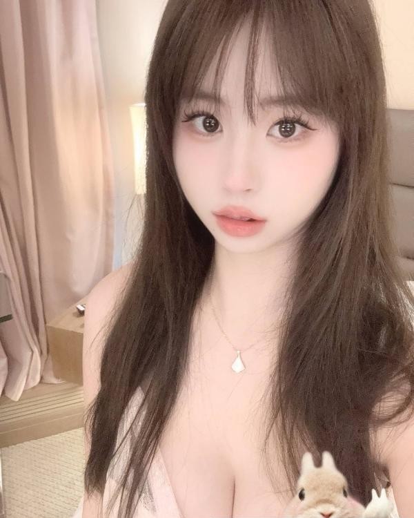 长沙大胸JK骚妹