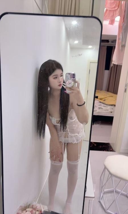 普陀肉感大长腿