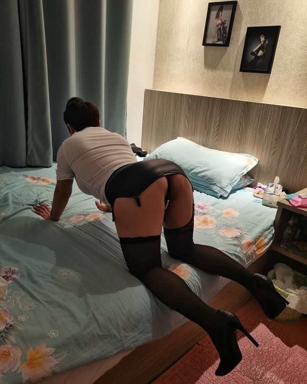 原奥林短发风骚技师