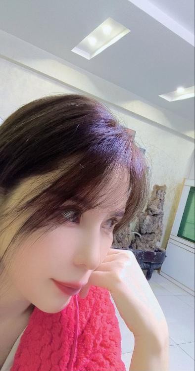 佛山骚少妇丝袜天天