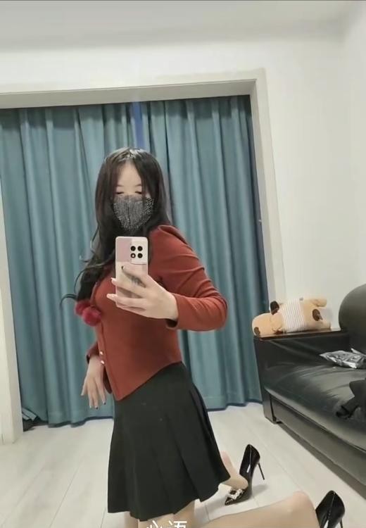 女主大人腿控福音