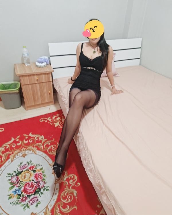 青岛开发区眼镜妹妹