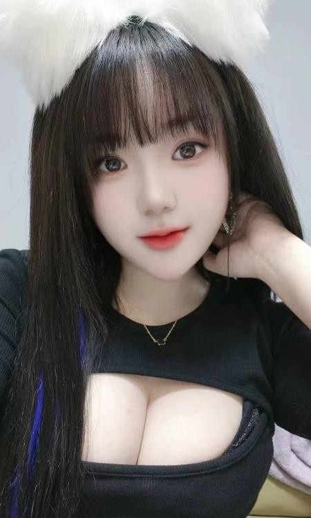 蜀山大胸翘臀璐璐