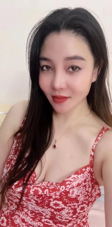 二刷风骚少妇小如