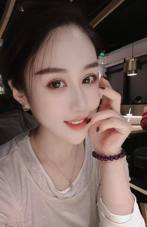 苏西美女回归了 