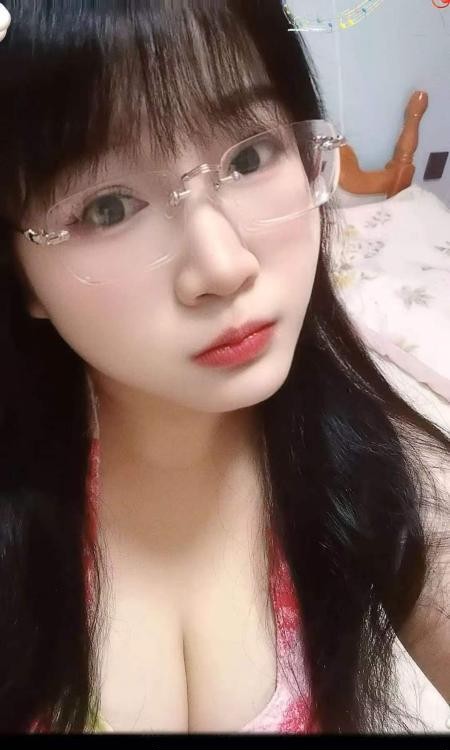 北一环戴眼镜少妇