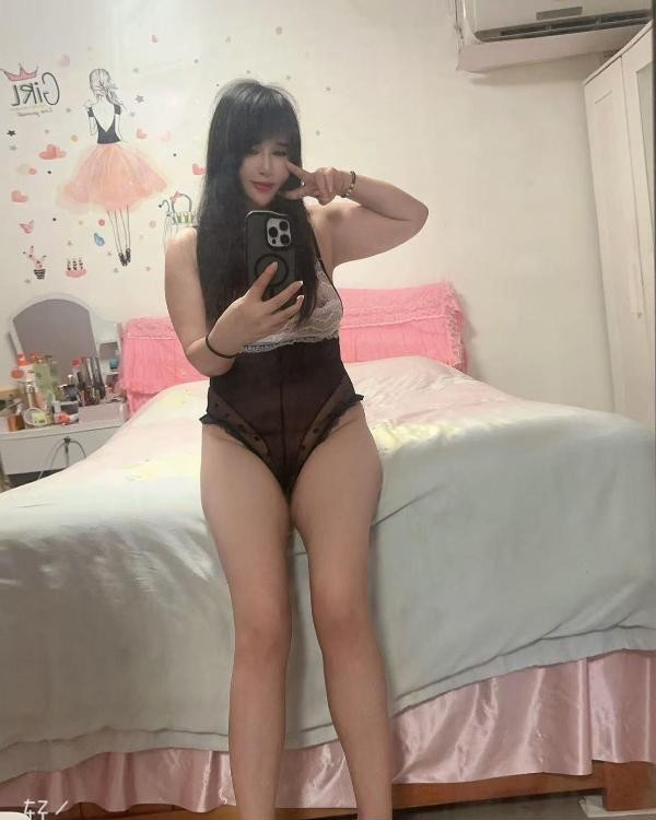 情趣对镜啪甜宝