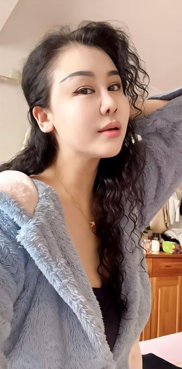 闵行欧美范大奶西西