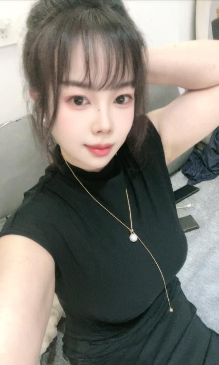 花果园御姐依依小姐姐