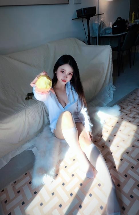 南城舌吻大美女