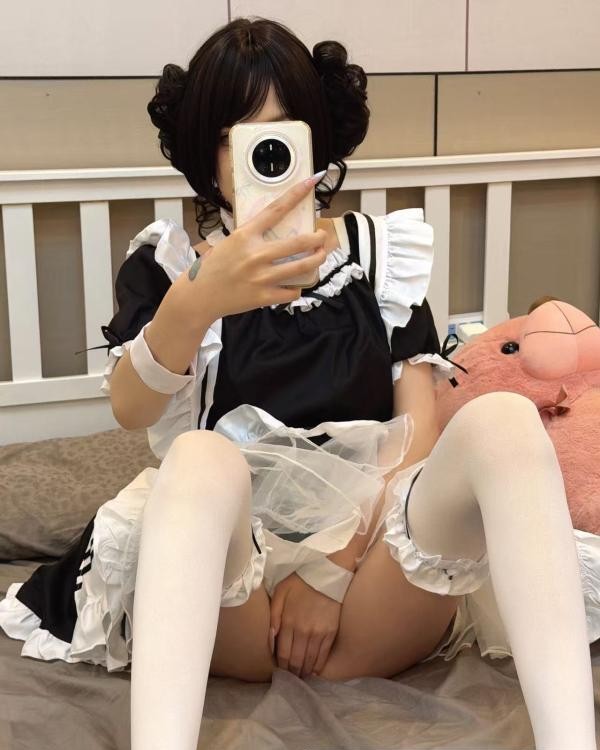 新人07高颜值粉萝莉