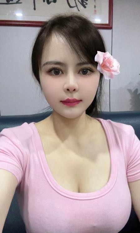 高新大胸少妇