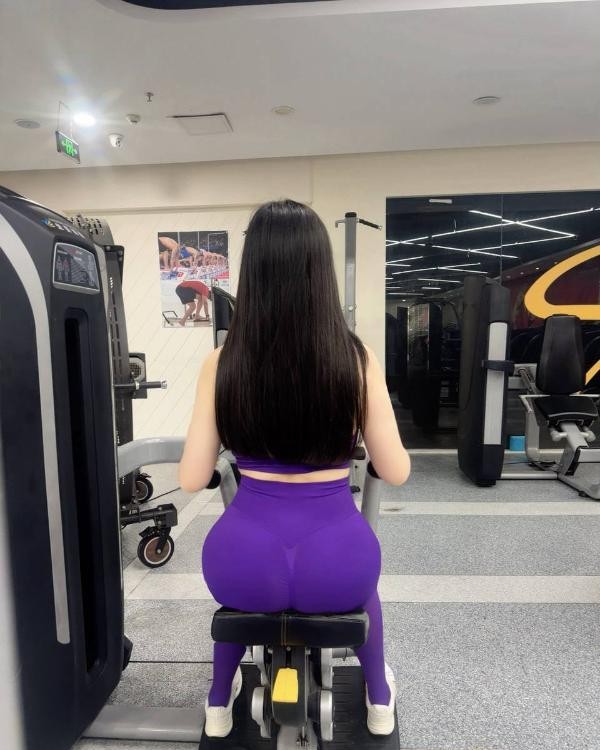 性感制服风骚服务老师