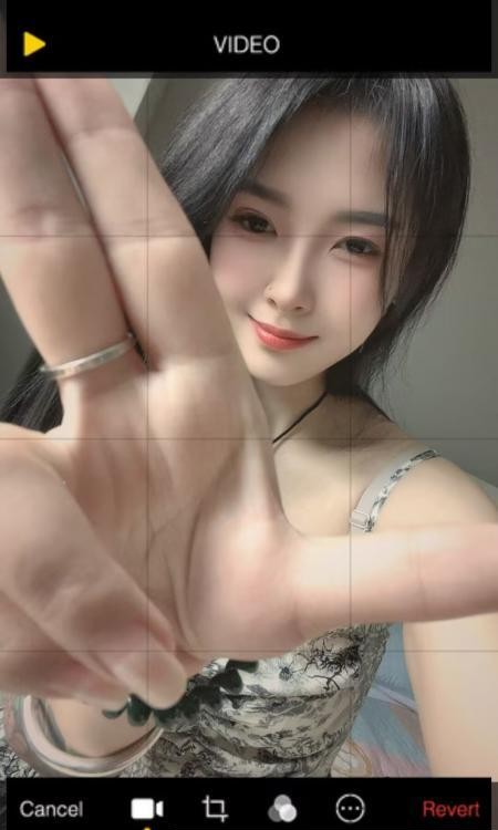 花臂娜宝