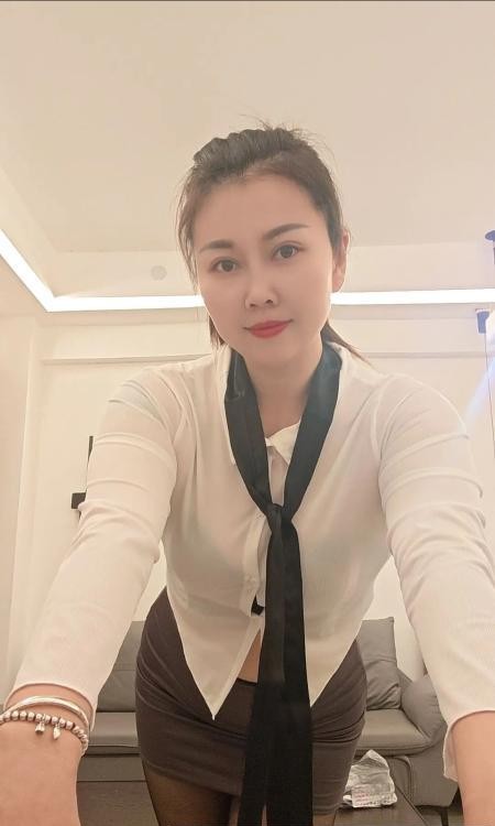 青羊美艳少妇