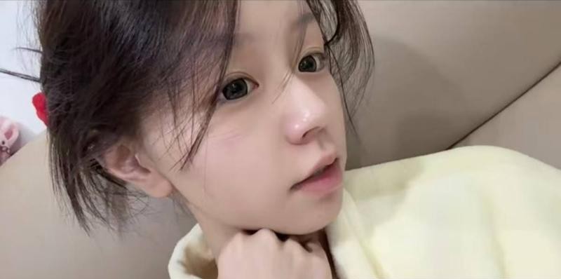 南山性感甜妹