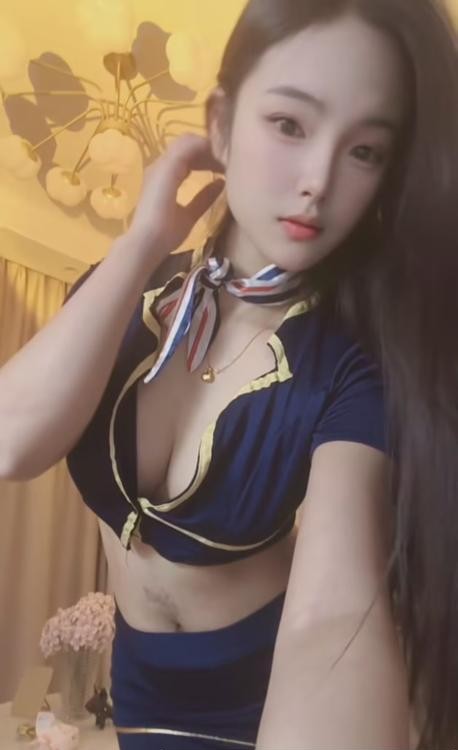 宝山小包子户型芹芹