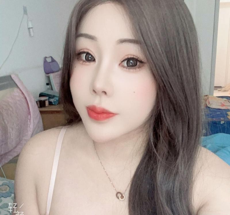 36D大奶少妇