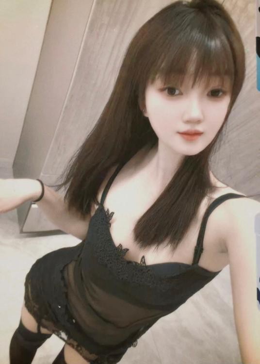 吴江诗诗