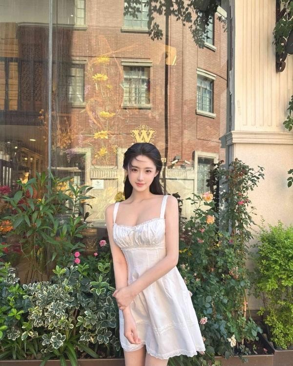 清纯颜值女友薇薇老师