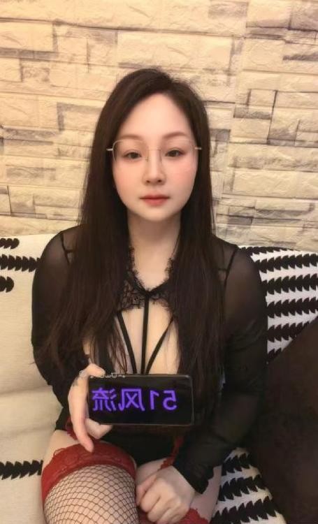 常州波霸眼镜少妇