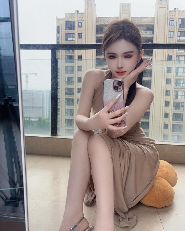 性感粉嫩小妹