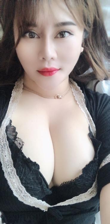 东北肥臀淫奶妹