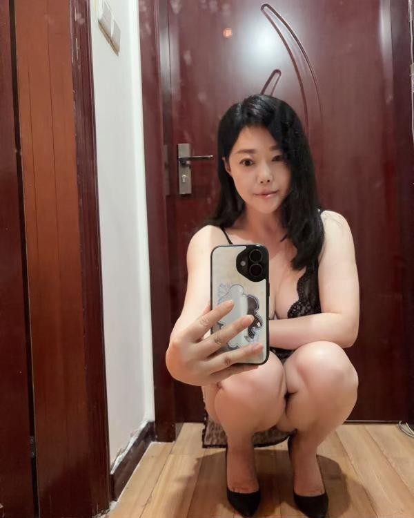 龙首糖芯姐