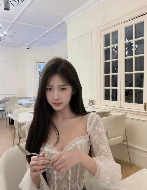 纯情小迷妹