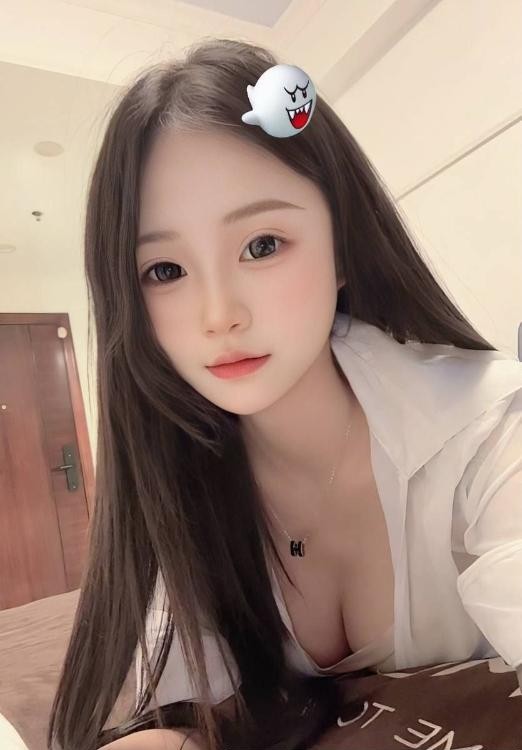 金水花臂水多多嫩妹
