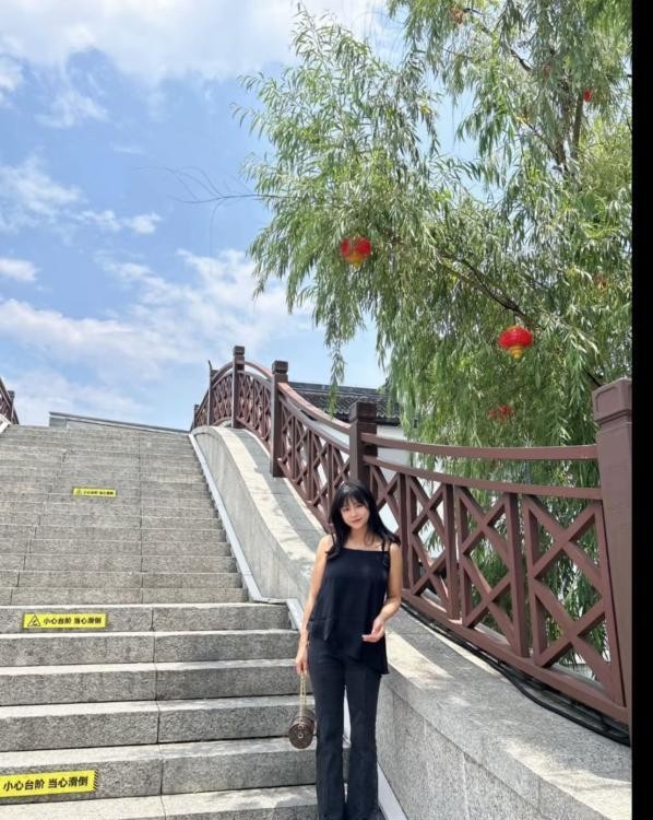 新吴区白白老师