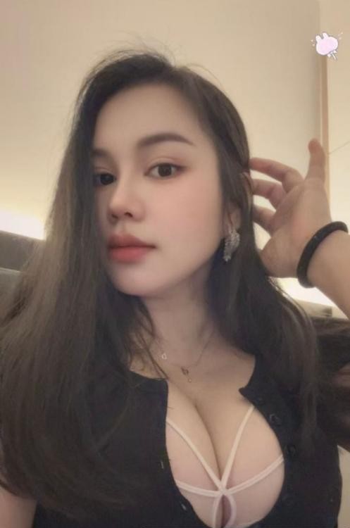 服务型巨乳骚妇