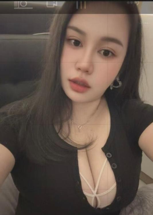 服务型巨乳骚妇