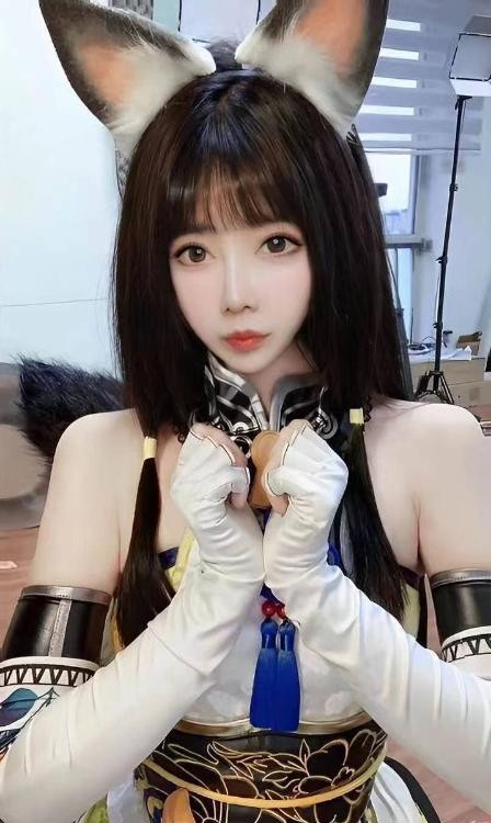 二次元美酱小姐姐