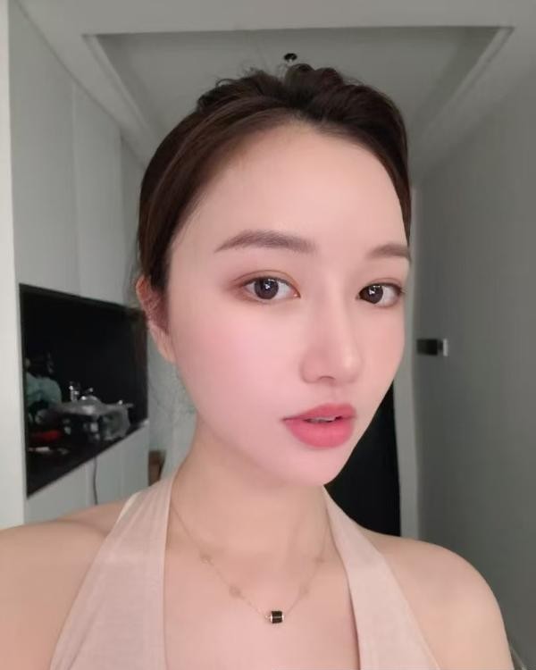 罗湖兼职美女
