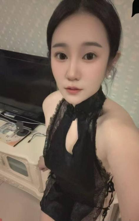温柔逼紧小骚妹