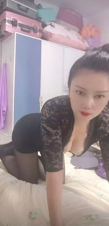 瑶海风骚御姐甜甜