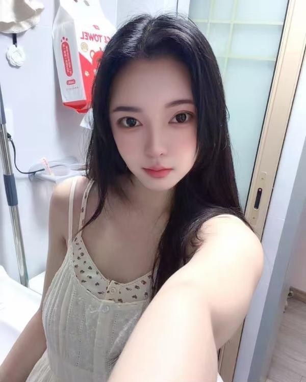 制服诱惑大胸