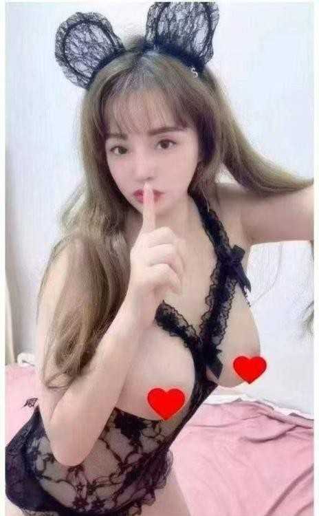 火辣E奶大胸姐姐