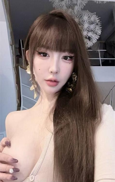 网红脸大奶制服御姐