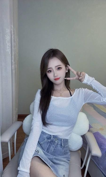 武侯00后小希