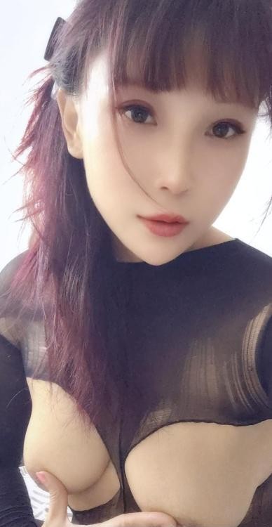 金水骚浪榨精小嫂子