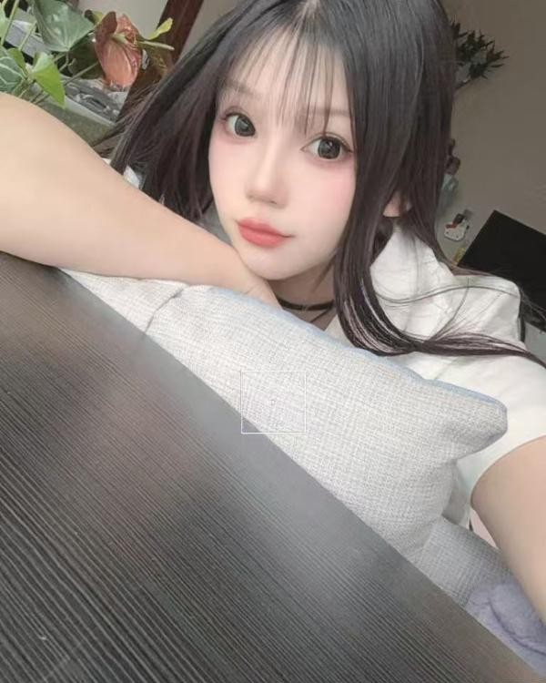 御萝双休的喵喵老师
