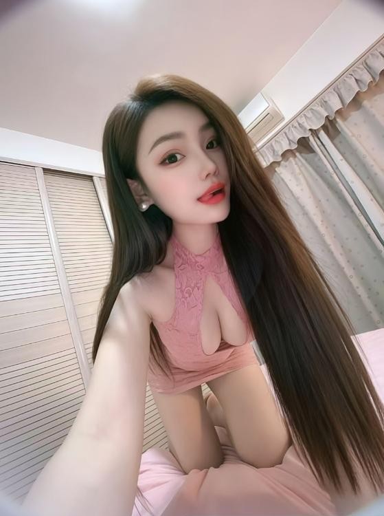 小少妇风情万种