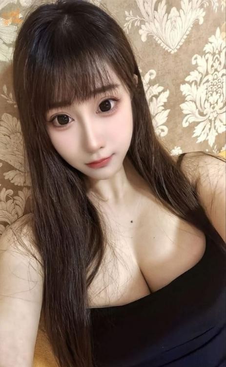 吴中诱人F奶老师