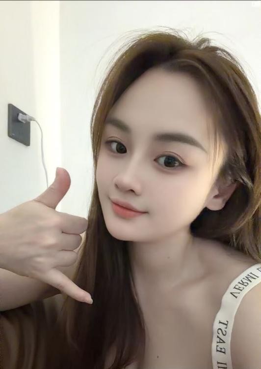 颜值姐姐楚楚