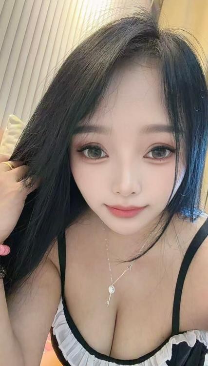 体验舌功耐斯E奶妹