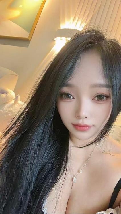 体验舌功耐斯E奶妹